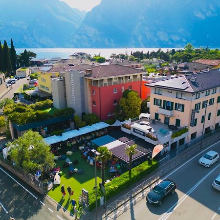 Hotel Aurora & Appartamenti Торболе Экстерьер фото